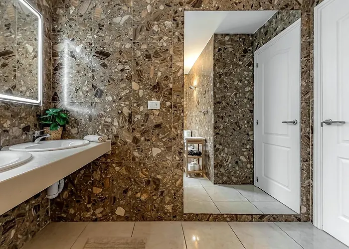 La Rosa De Vientos Luxury Apartman *